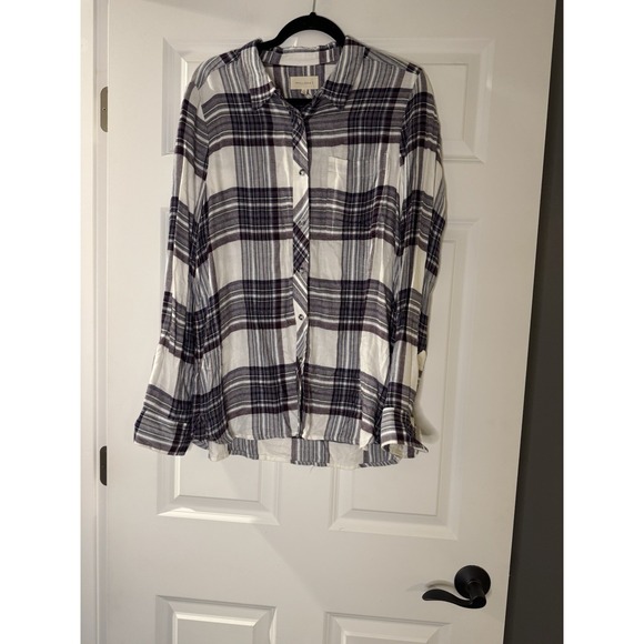 MELLODAY Tops - Melloday Amarah Super Soft Button Down Shirt Plaid Plum Violet Large Nwt